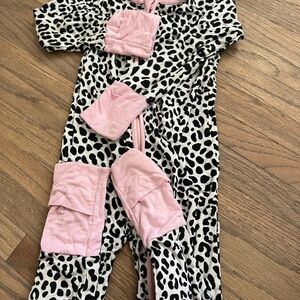 Little Sleepies zippy 6-12 EUC